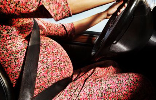 Driving while pregnant: car crash risks increase