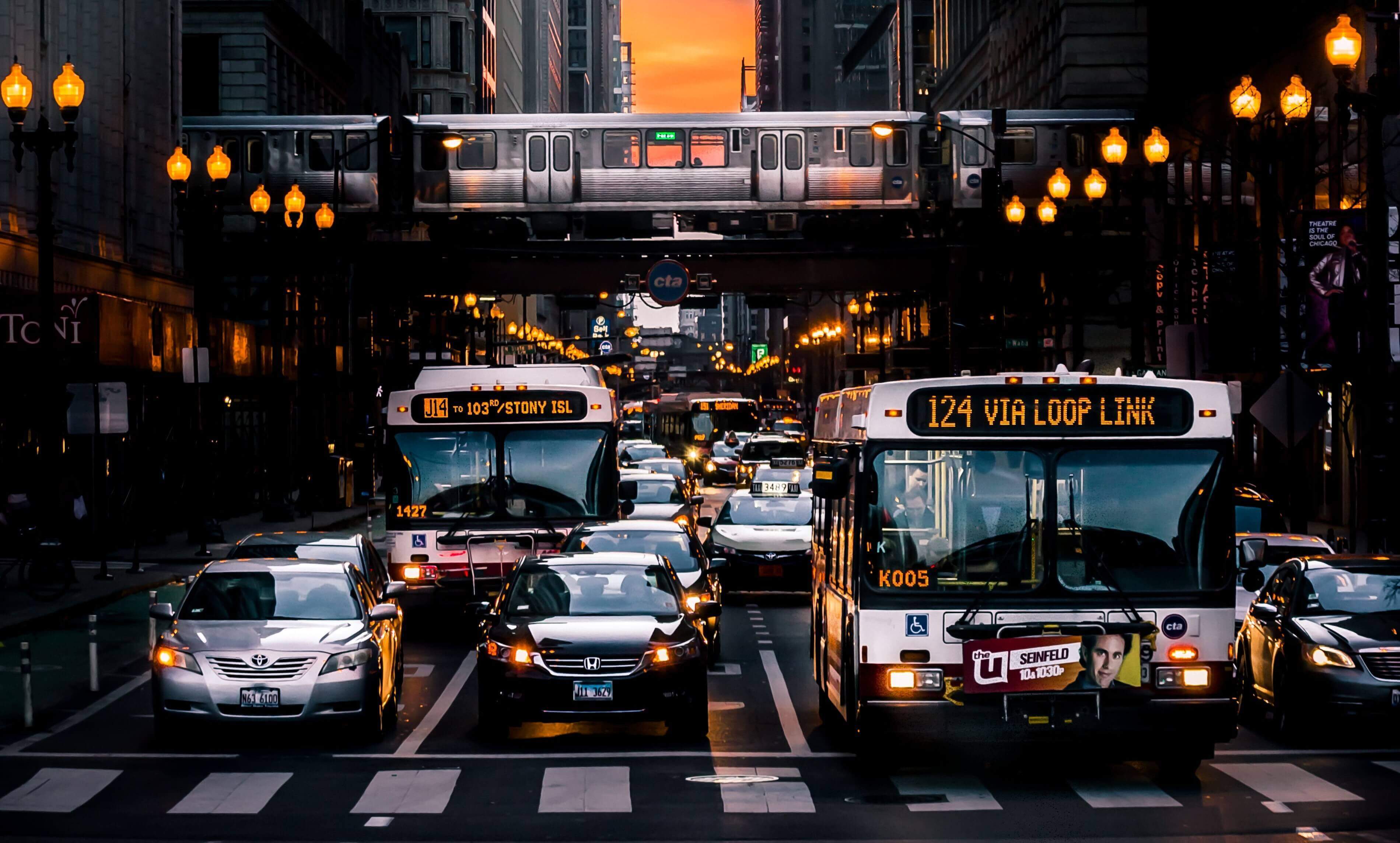 buildings-bus-chicago-2181194