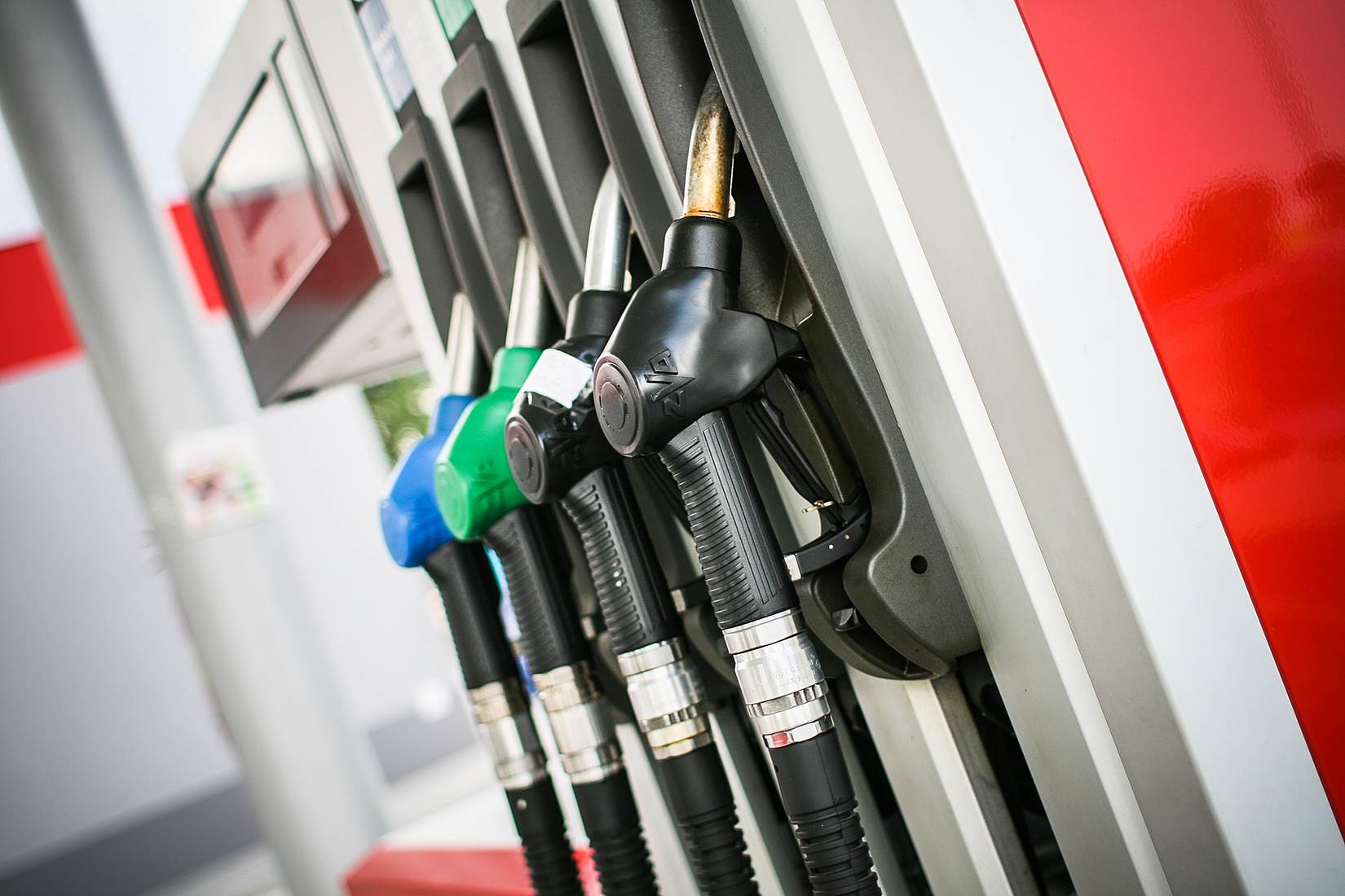 Habitudes de conduite éco-responsable, quelques exemples de pratiques économes en carburant