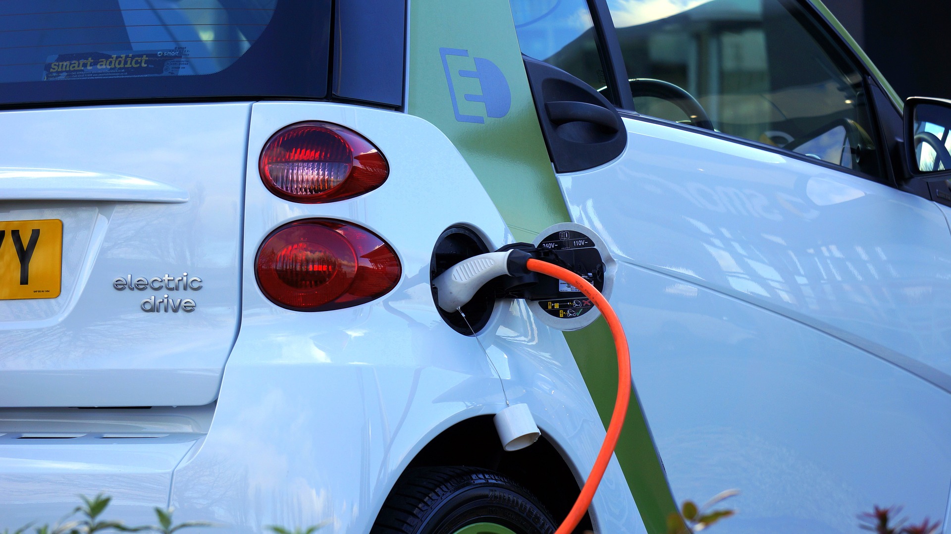 Augmentation du prix du carburant : véhicule électrique