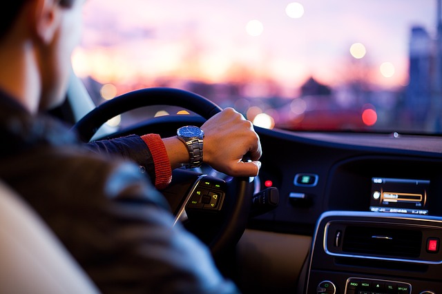 700 driving offences caught by unmarked HGV on M1