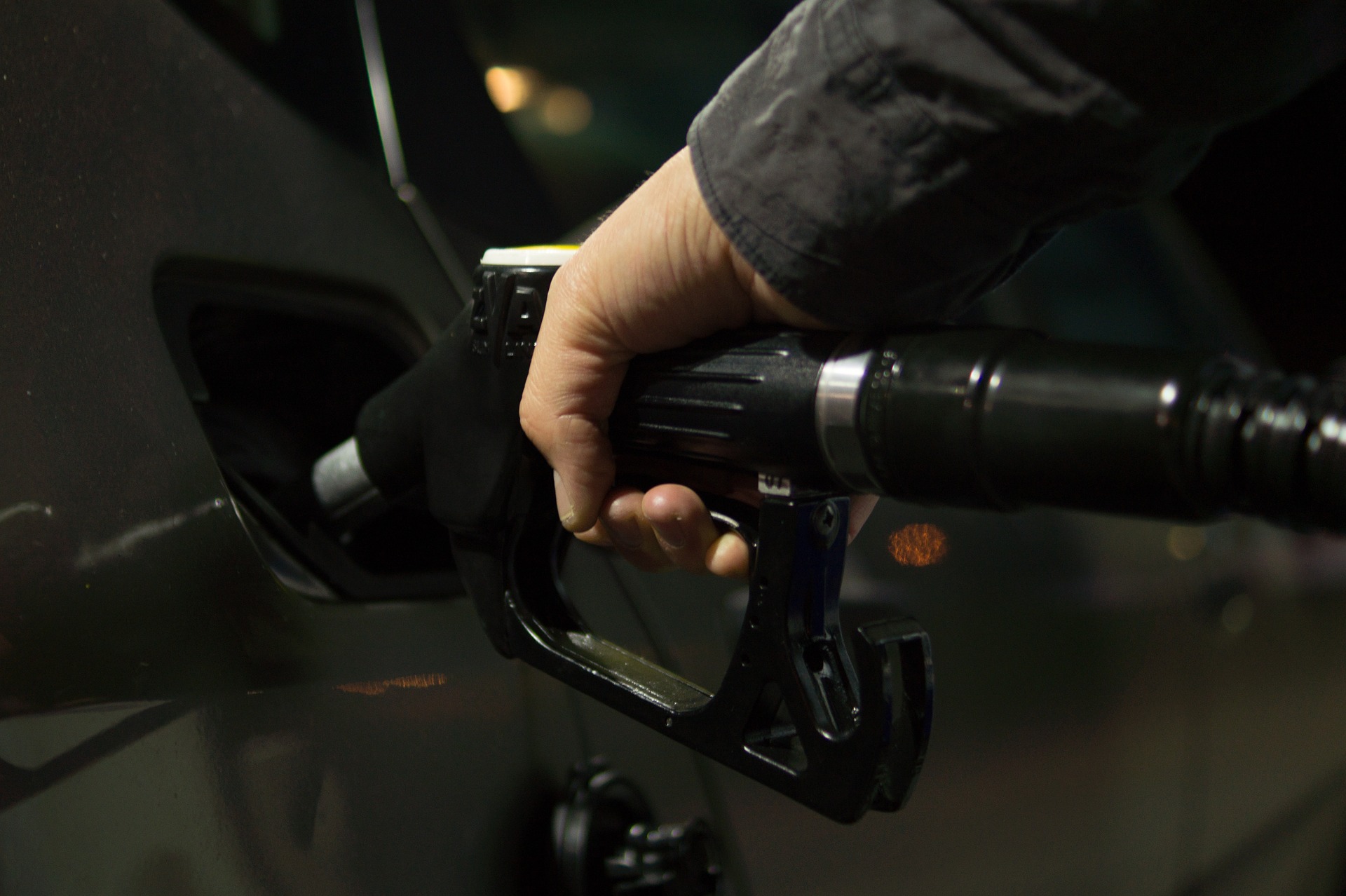 Using less fuel versus low fuel prices: which is best to cut bills?